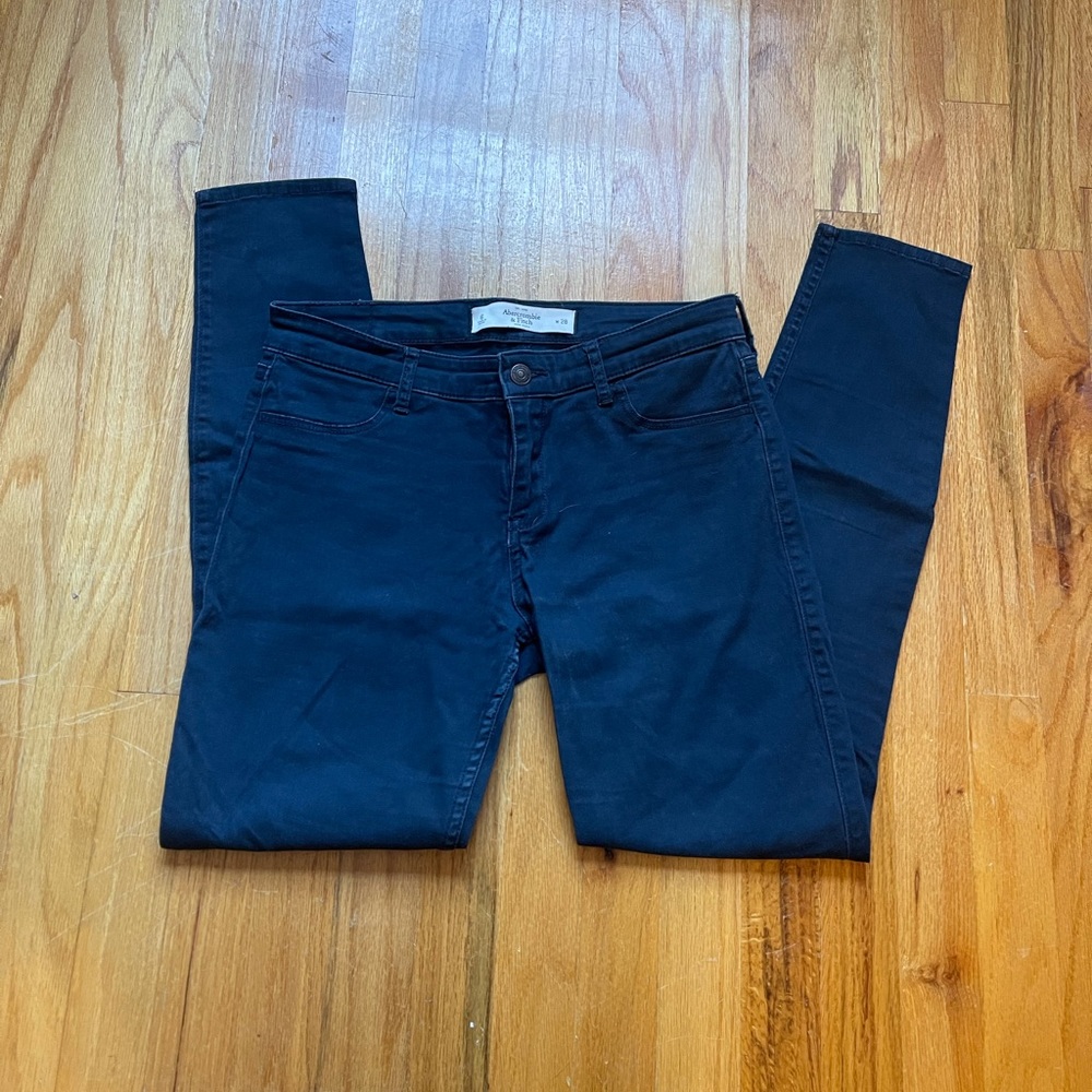 Abercrombie navy mid rise pants size 6